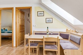 Apartment in Styria Near Bathing Lake