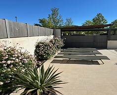 Villa in Malaucene With Private Pool