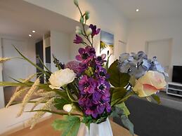 Modern Bungalow Near Lake Veere