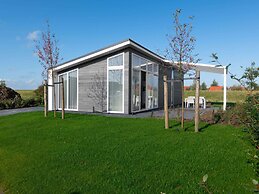 Modern, High-quality Chalet With Wifi Near the Oosterschelde