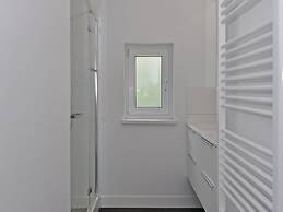 Detached Villa Near Lake Veere