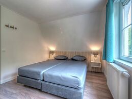 Luxurious, Stately Villa With Washing Machine, on a Holiday Park, Beac