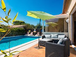 Peaceful Escape in Argeliers