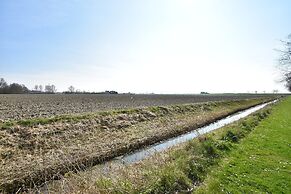 Spacious Mansion With Meadow View in Bruinisse