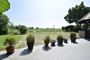 Spacious Mansion With Meadow View in Bruinisse