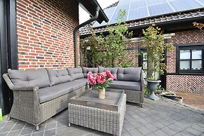 Spacious Mansion With Meadow View in Bruinisse