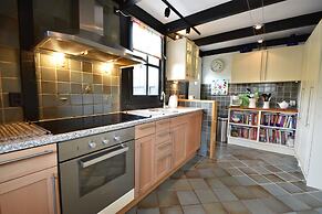 Spacious Mansion With Meadow View in Bruinisse