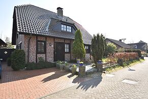 Spacious Mansion With Meadow View in Bruinisse