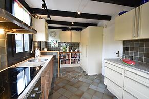 Spacious Mansion With Meadow View in Bruinisse