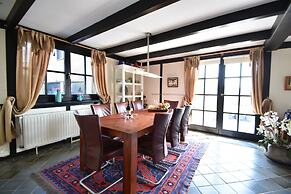 Spacious Mansion With Meadow View in Bruinisse