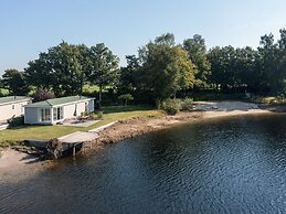 Cozy Chalet in Hoge Hexel