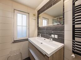 Cozy Chalet in Hoge Hexel