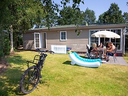 Cozy Chalet in Hoge Hexel