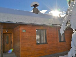 Sunlit Cabin with Hot Tub in Turracherhohe