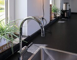 Luxury Villa with Sauna & Hot Tub at Lake