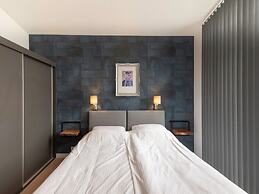 Modern Chalet With a Fireplace