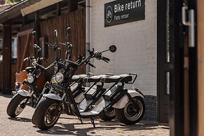 Luxurious Villa in Weert for 24 Persons