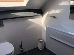 Atmospheric House With Play Space, at the Harbor