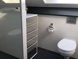 Atmospheric House With Play Space, at the Harbor