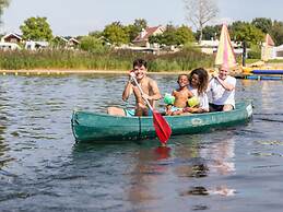 Atmospheric House With Play Space, at the Harbor
