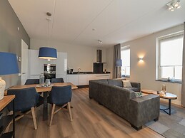 Apartment in Colijnsplaat With Garden