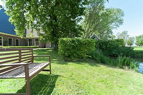 Idyllic Rural Home With Bikes