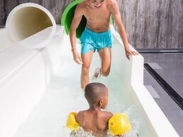 Modern Villa With a Nice Terrace, at the Marina