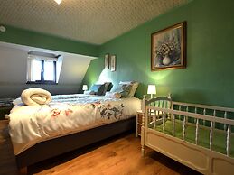 Cottage in Malmedy With Garden