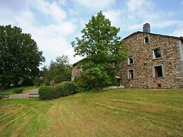 Quaint Cottage in Egbomont With Garden