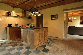 Family Farmhouse With Sauna