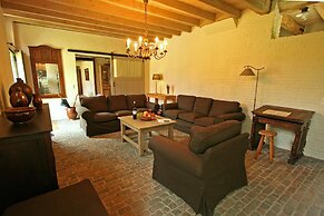 Family Farmhouse With Sauna