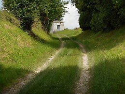 Holiday Home Folleville Near Asterix Park