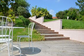 Holiday Home Folleville Near Asterix Park