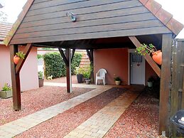 Holiday Home Folleville Near Asterix Park