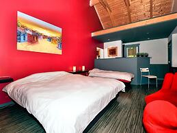 Villa With Heated Outdoor Pool and Sauna