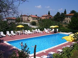 Delightful Villa in Paciano