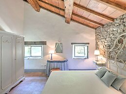 Holiday Home in San Godenzo With Garden