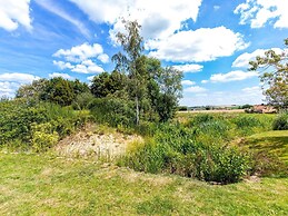 Inviting Chalet in Westouter With Garden