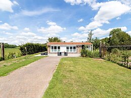 Inviting Chalet in Westouter With Garden