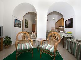 Belvilla by OYO Rosa