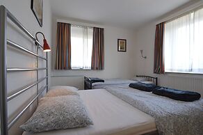 Apartment in Halenfeld-amel With Terrace
