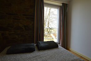 Apartment in Halenfeld-amel With Terrace