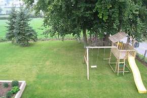 Apartment in Halenfeld-amel With Terrace