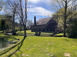 Luxurious Mansion in Neblon-le-pierreux With Pool