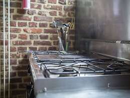 Luxurious Mansion in Neblon-le-pierreux With Pool