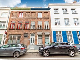 Town House With View Over the 3 Towers of Bruges