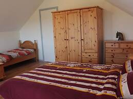 Apartment With Pool and Sauna