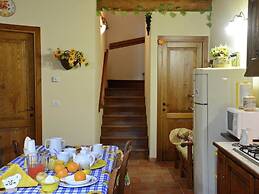 Belvilla by OYO Il Girasole