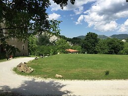 Mansion in Apecchio Near Lake