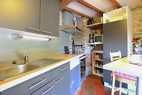 Forest Hideaway, Baillamont